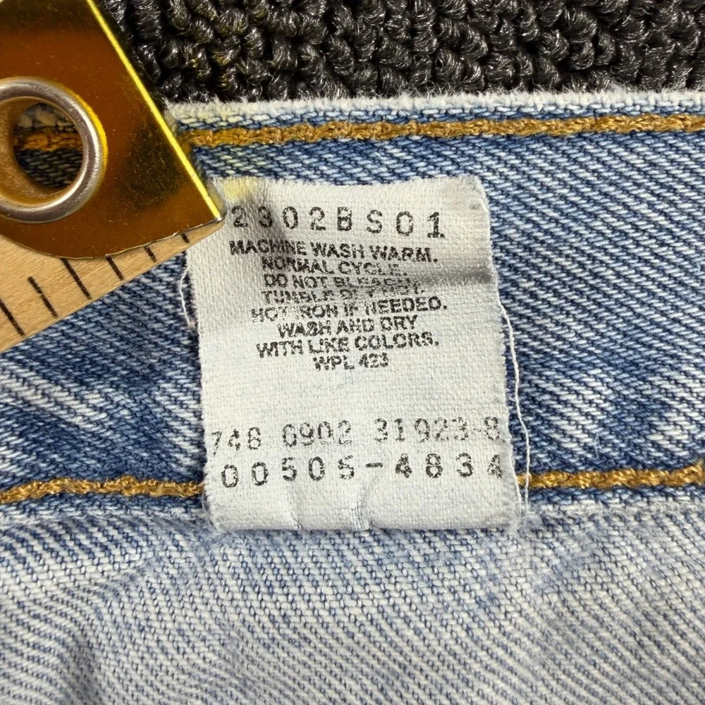 Vintage 90s Levi's 505 Regular Fit Men's 42x30 Light Wash Denim Jeans Fits 40x29